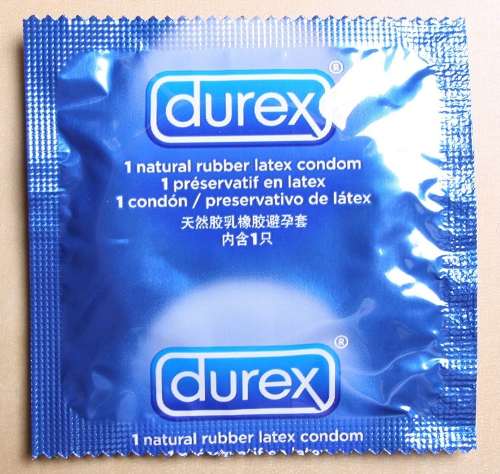 Durex Extra Safe 100ks